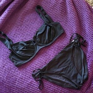 Victorias secret black bikini wired top 34DDD / Large